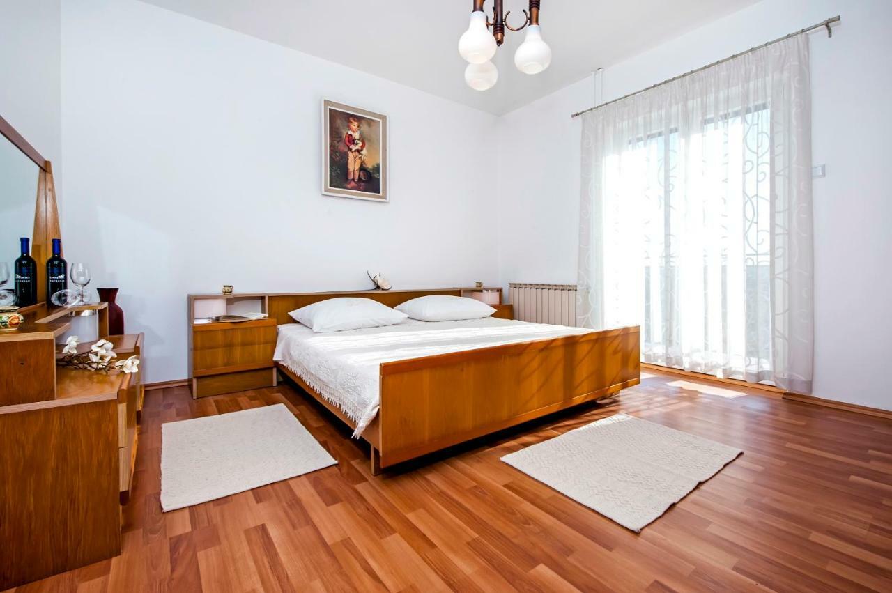 Apartment Ivo Rovinj Extérieur photo
