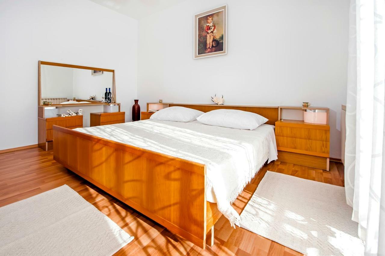 Apartment Ivo Rovinj Extérieur photo